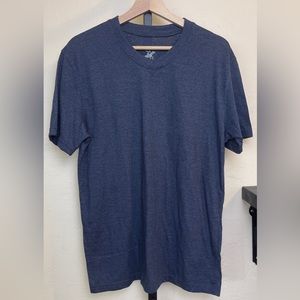 Beverly Hills Polo Club V-Neck‎ T-Shirt - M